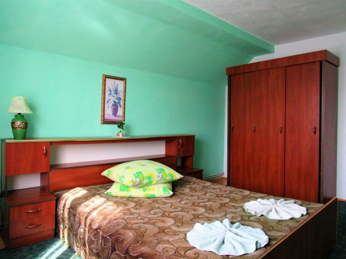Відпочинок У Пронів Hotel Slavske Bagian luar foto